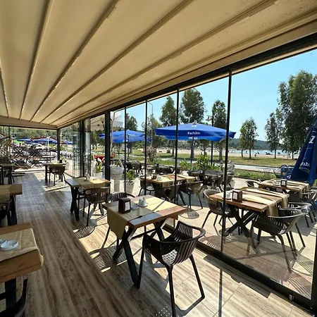 Lägenhetshotell Garden Butik & Akbuek Didim